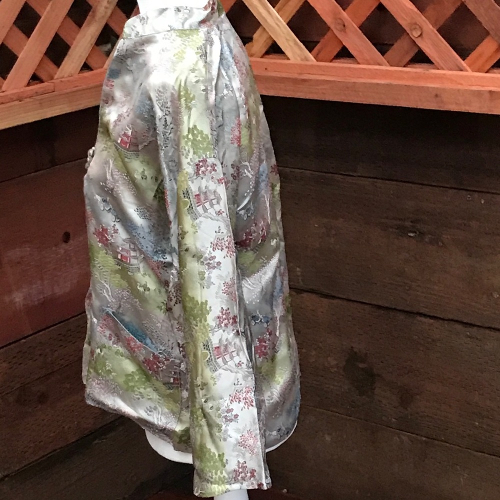 Asian Jacket - Picture 3 of 8